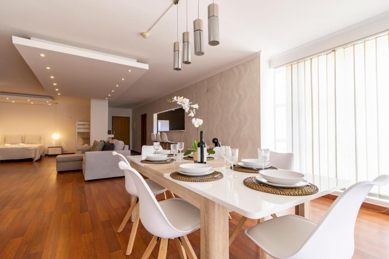 Spaceful Apartment In Albufeira Exterior foto